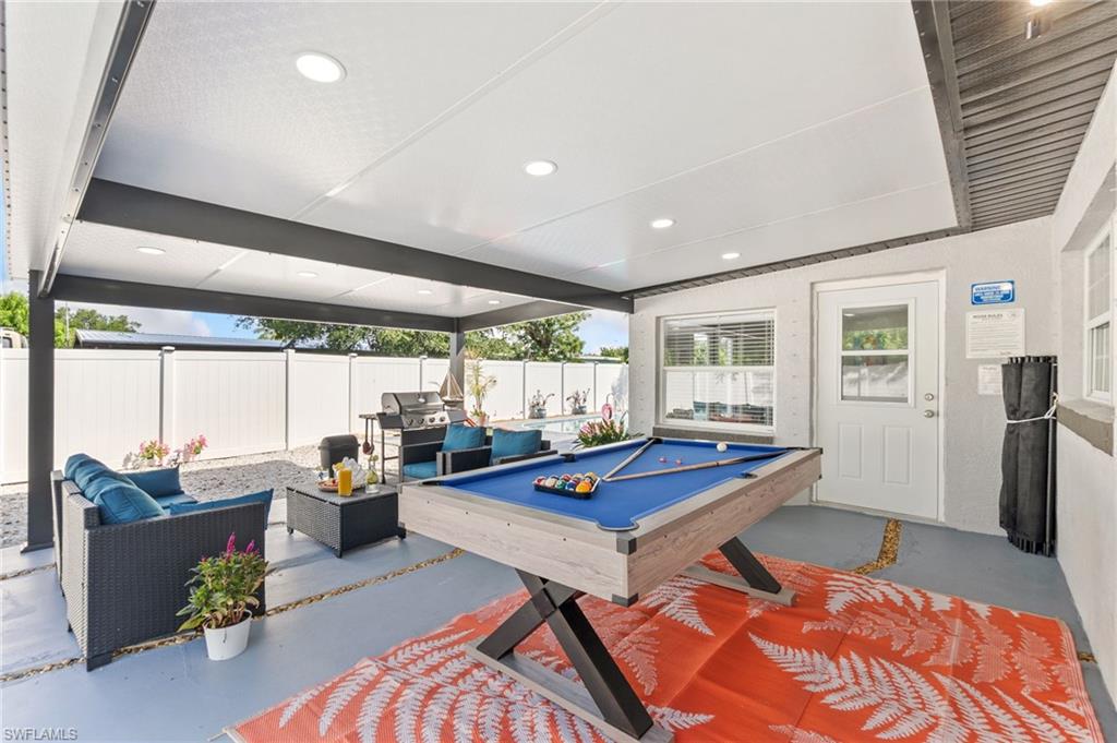 PORT CHARLOTTE - Residential