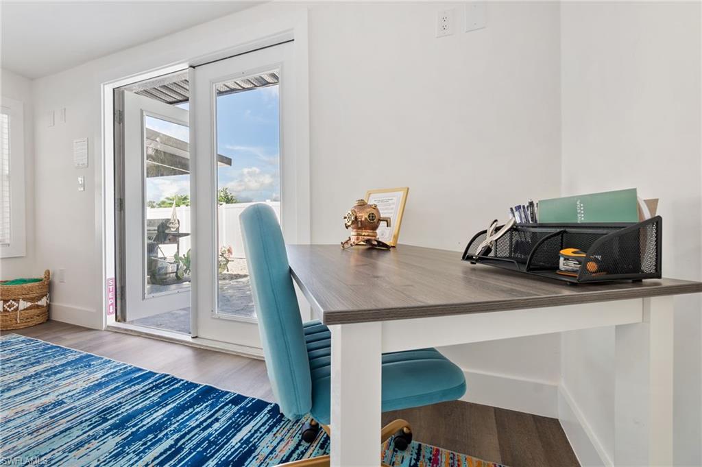 PORT CHARLOTTE - Residential