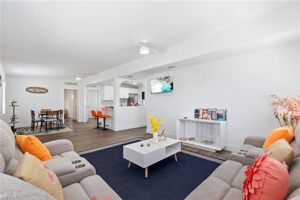 PORT CHARLOTTE - Residential