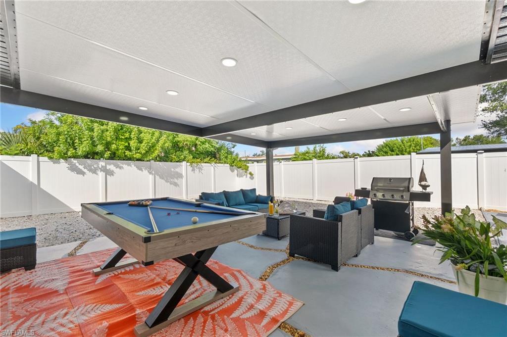 PORT CHARLOTTE - Residential
