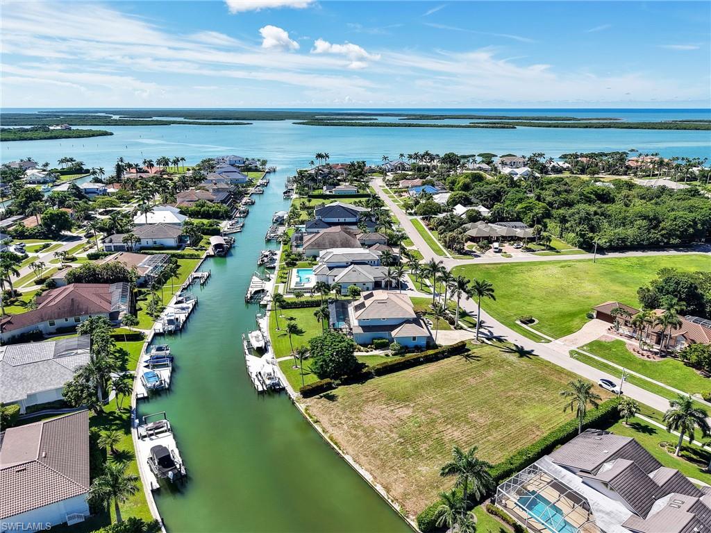 MARCO ISLAND - Residential