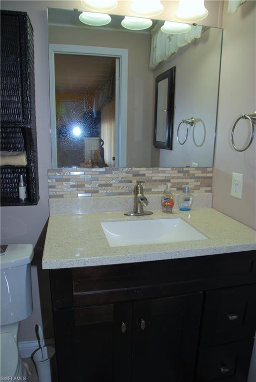 SIX LAKES COUNTRY CLUB - Residential