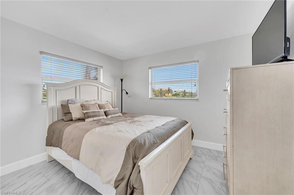 GOLDEN GATE CITY - Residential