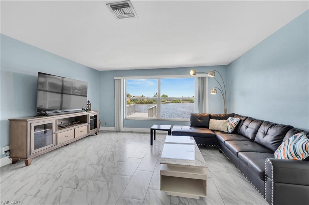 GOLDEN GATE CITY - Residential