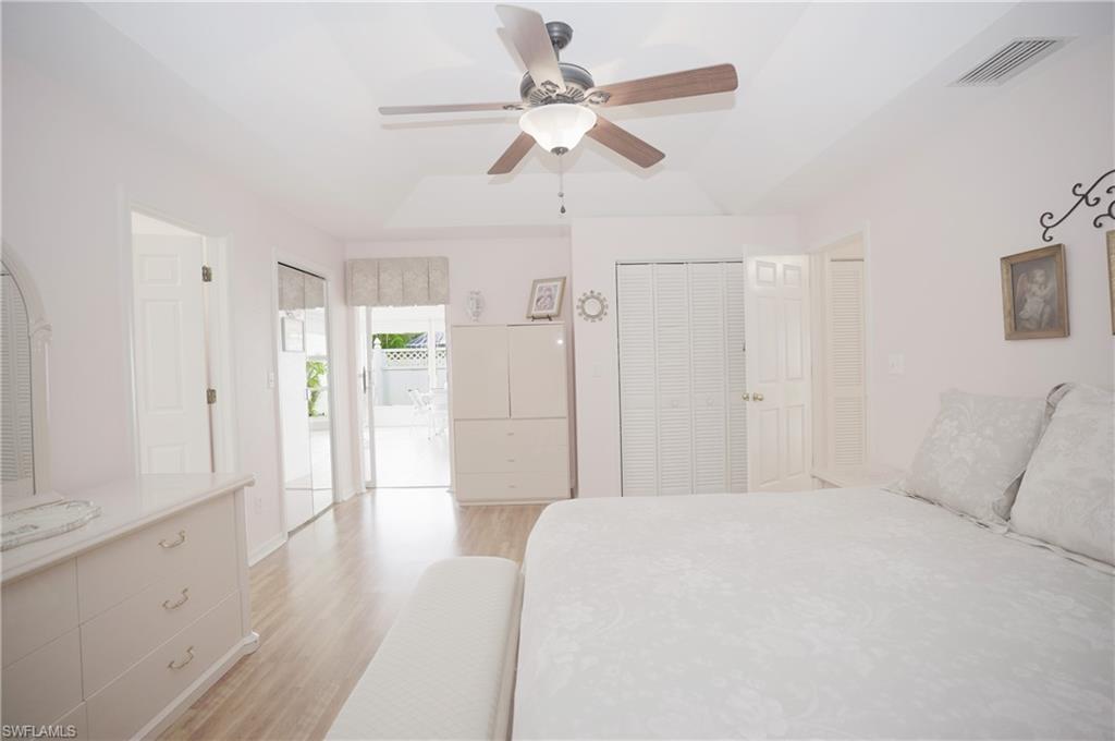 NAPLES PARK - Residential