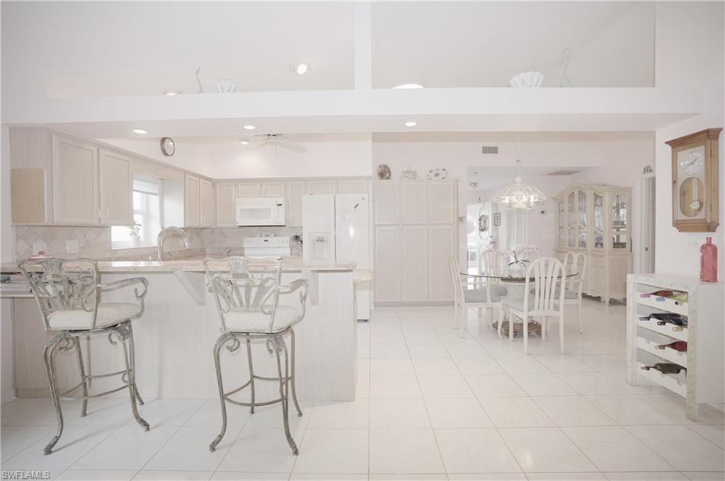 NAPLES PARK - Residential