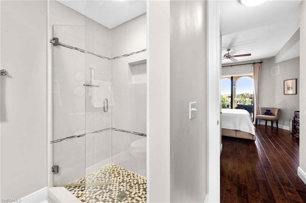 THE RESIDENCES AT COCONUT POINT - Residential