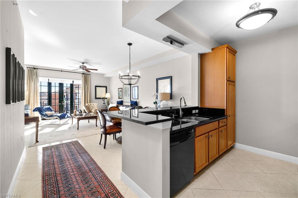 THE RESIDENCES AT COCONUT POINT - Residential