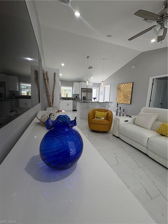 PORT LABELLE - Residential