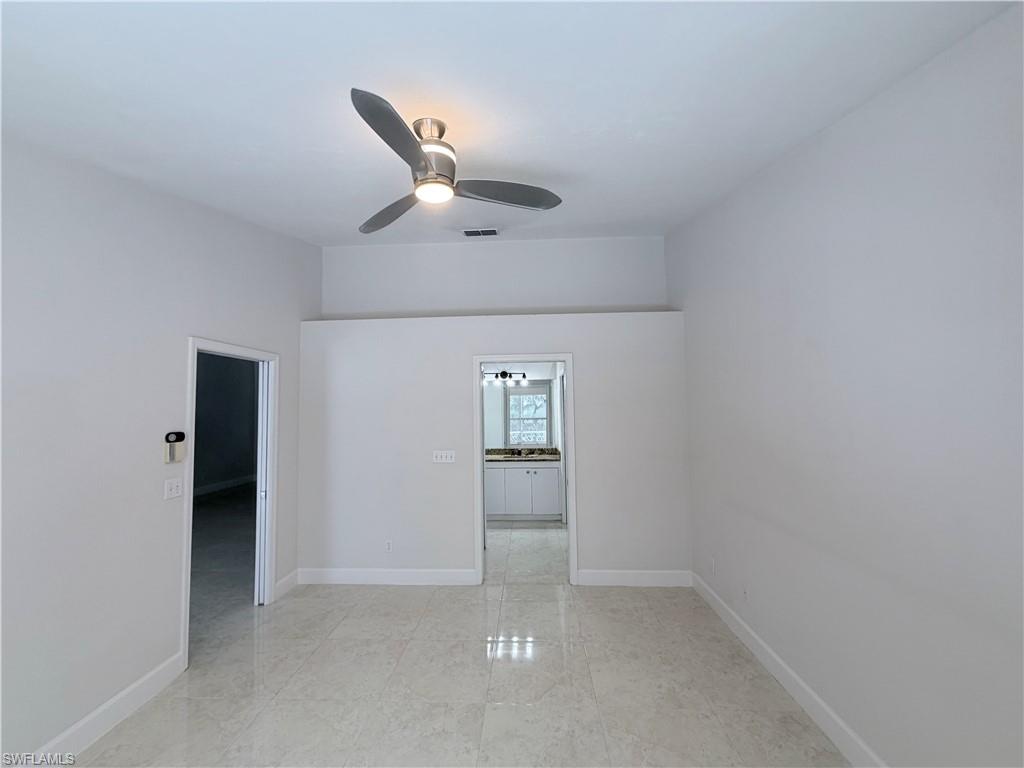 VILLAS OF WHITTENBERG - Residential Lease
