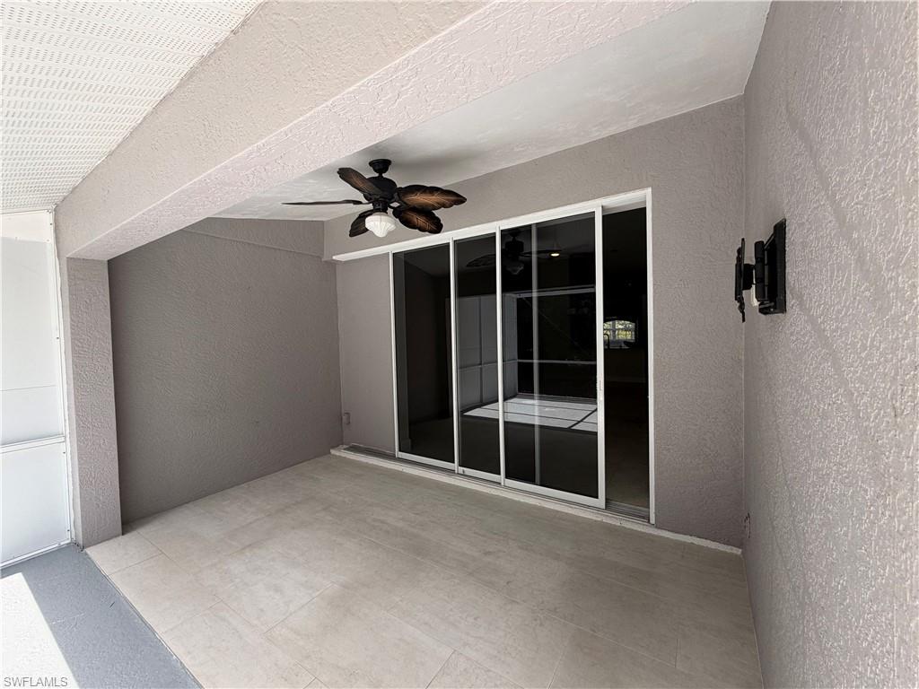 VILLAS OF WHITTENBERG - Residential Lease