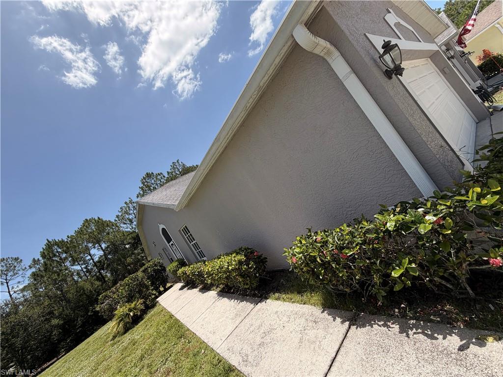 VILLAS OF WHITTENBERG - Residential Lease