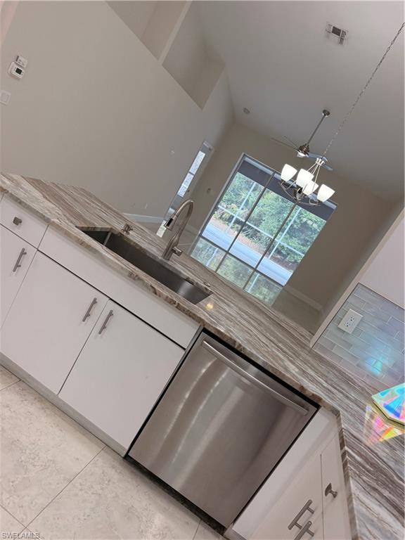 VILLAS OF WHITTENBERG - Residential Lease