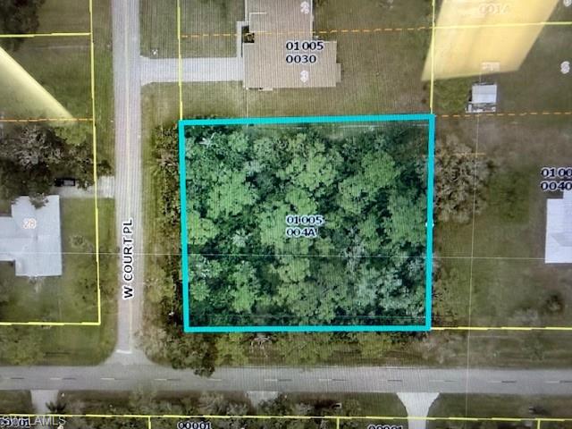 Don’t miss this chance to own a beautiful 0.60-acre (26,136 sq ft) corner lot in a thriving and picturesque residential neighborhood. This single-family residential lot offers the perfect setting to build your dream home in a growing community.

Whether you're a homeowner ready to build or an investor looking for a valuable addition to your portfolio, this property is full of potential.