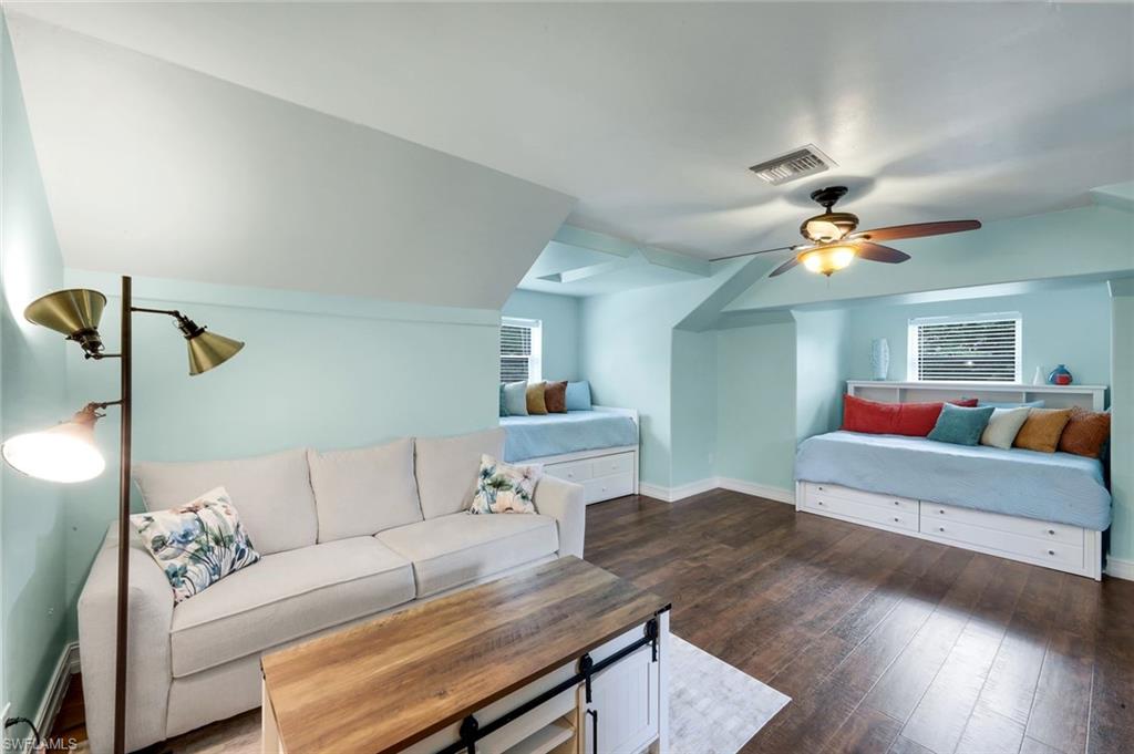 ACREAGE HEADER - Residential