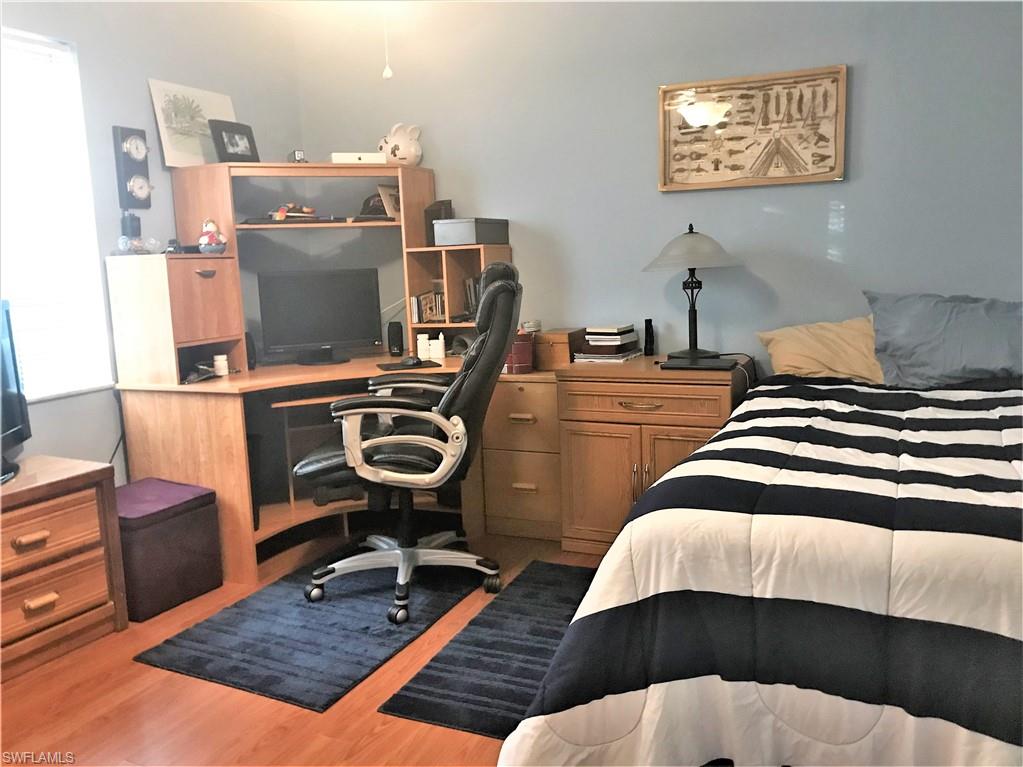 MCGREGOR ISLES - Residential