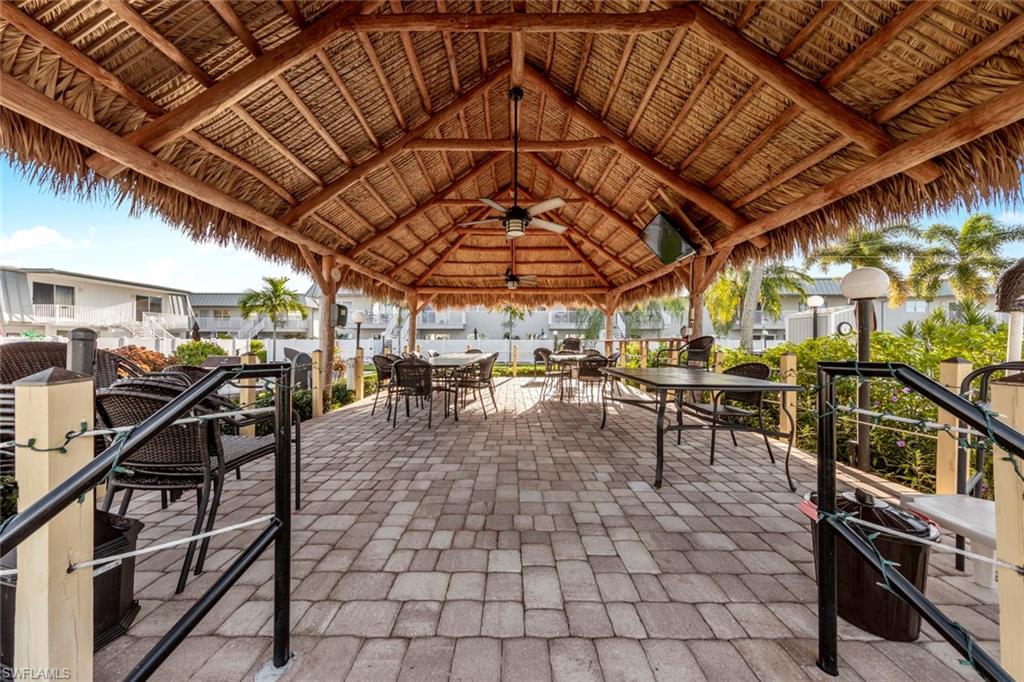 REGENCY CONDO - Residential