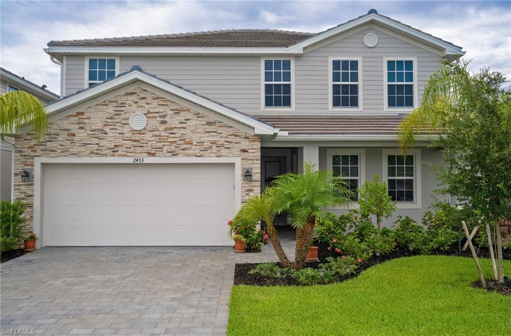 GROVES AT ORANGE BLOSSOM - Residential