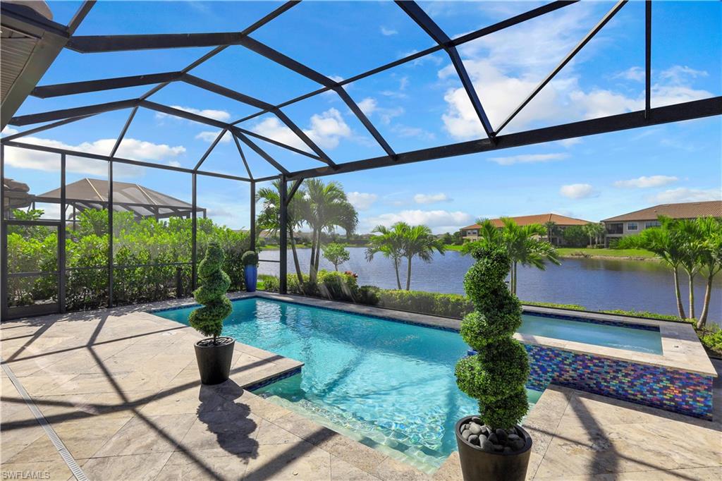 ESPLANADE - Residential Lease