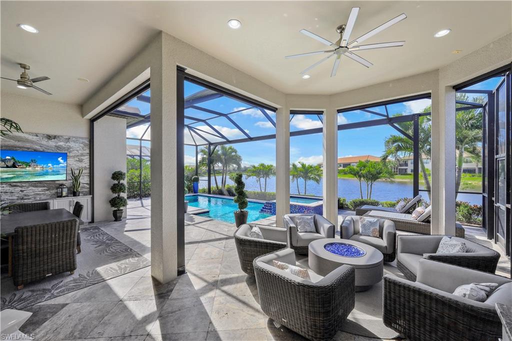 ESPLANADE - Residential Lease