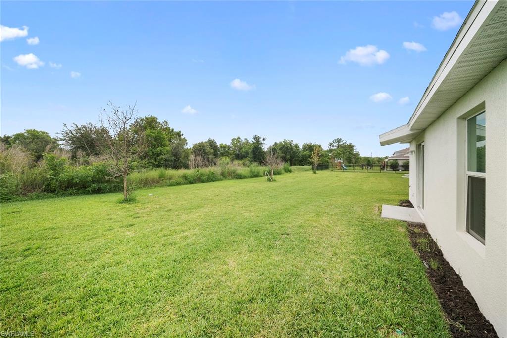 SAVANNA LAKES - Residential Lease
