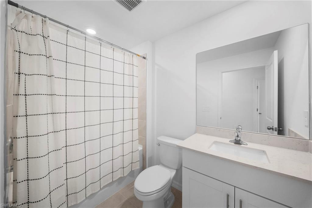 SAVANNA LAKES - Residential Lease