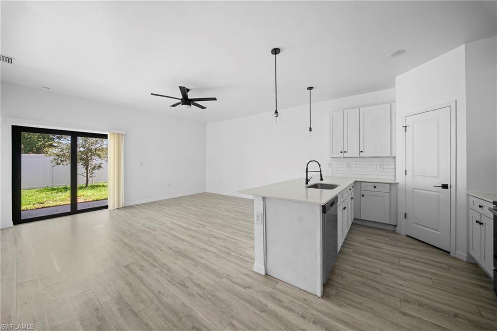 CAPE CORAL - Residential Lease