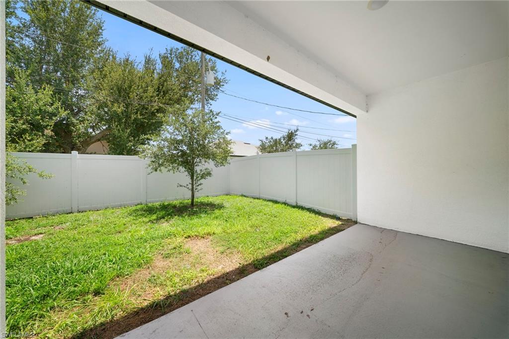 CAPE CORAL - Residential Lease