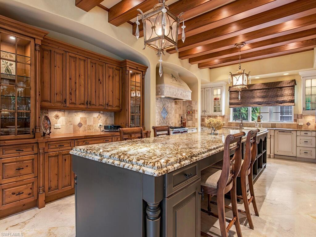 AQUALANE SHORES - Residential