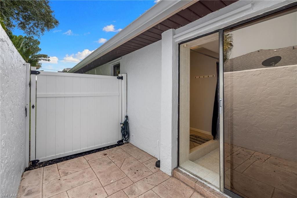 PALM RIVER ESTATES - Residential