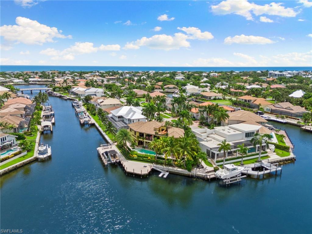 MARCO BEACH - Residential