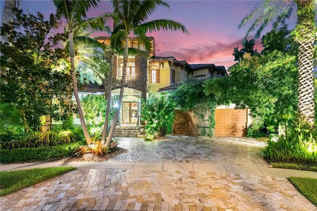 MARCO BEACH - Residential