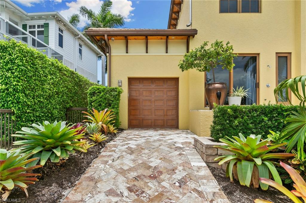 MARCO BEACH - Residential
