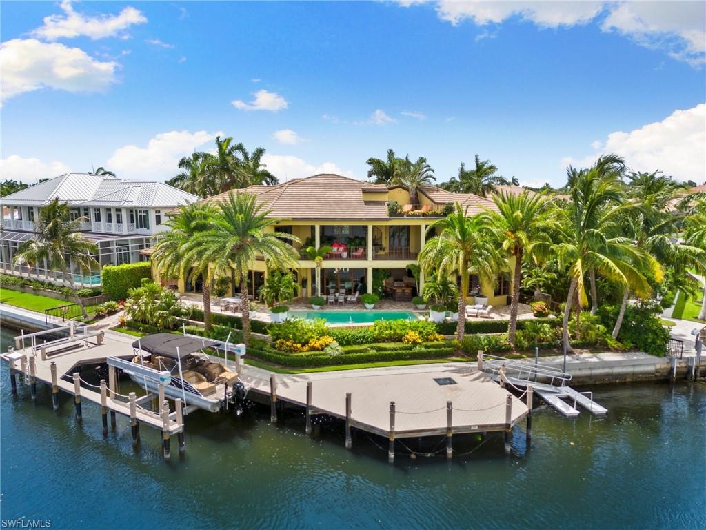 MARCO BEACH - Residential