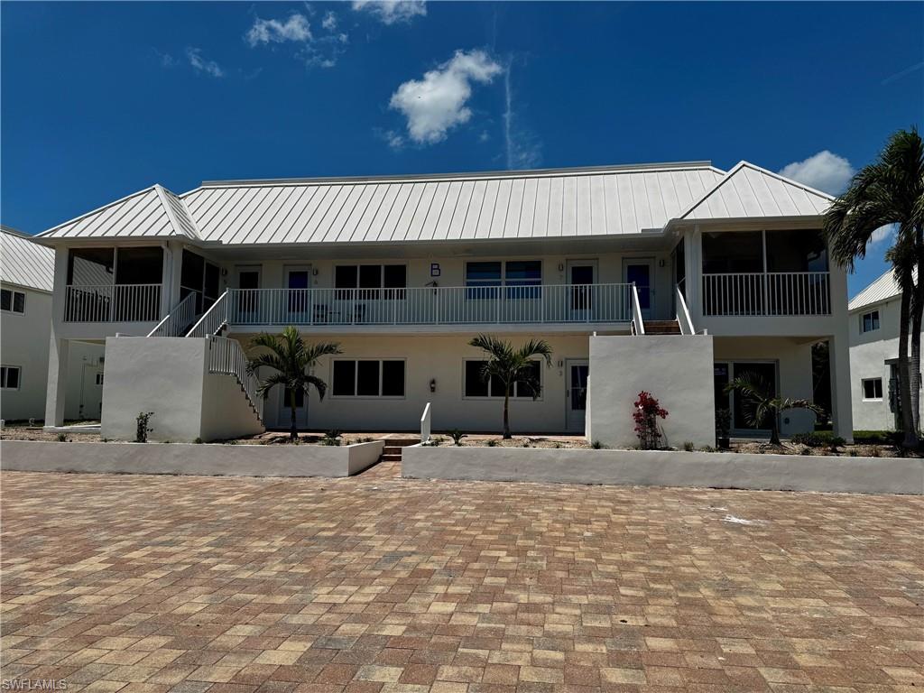 SANIBEL ARMS - Residential