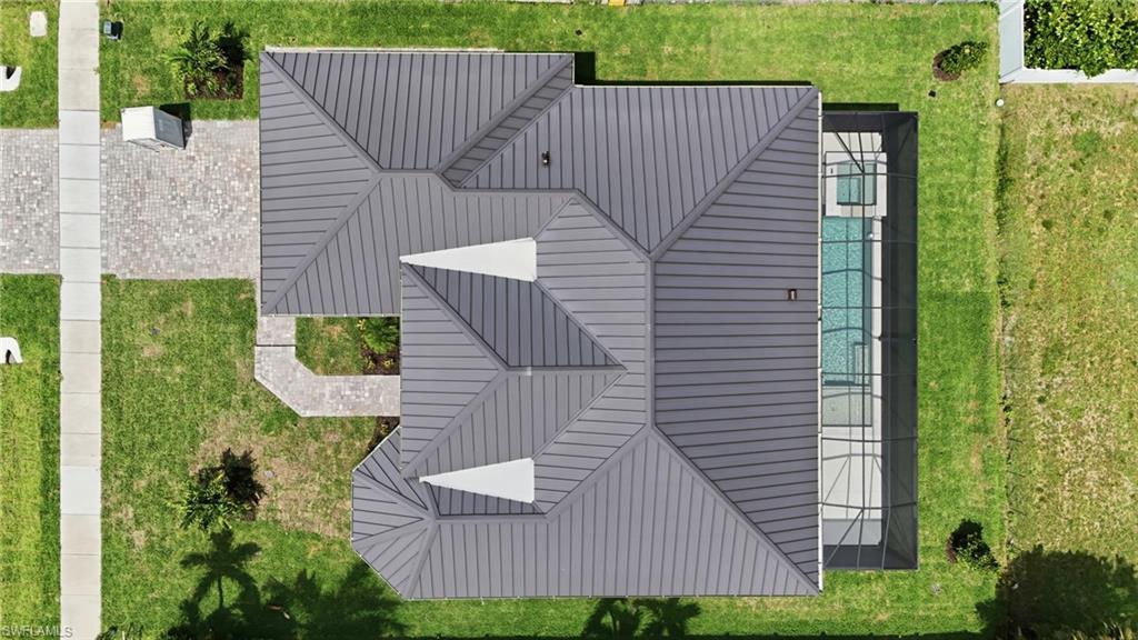 MARCO BEACH - Residential