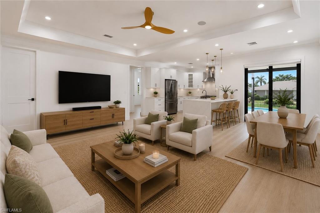 MARCO BEACH - Residential