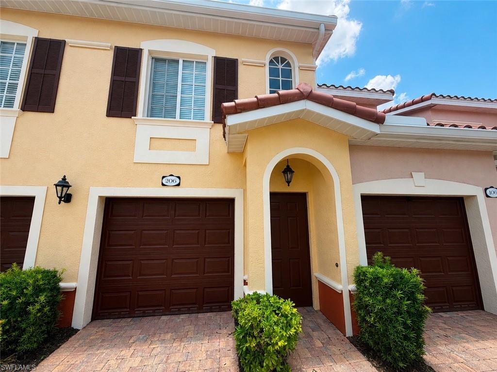VILLAGIO - Residential Lease