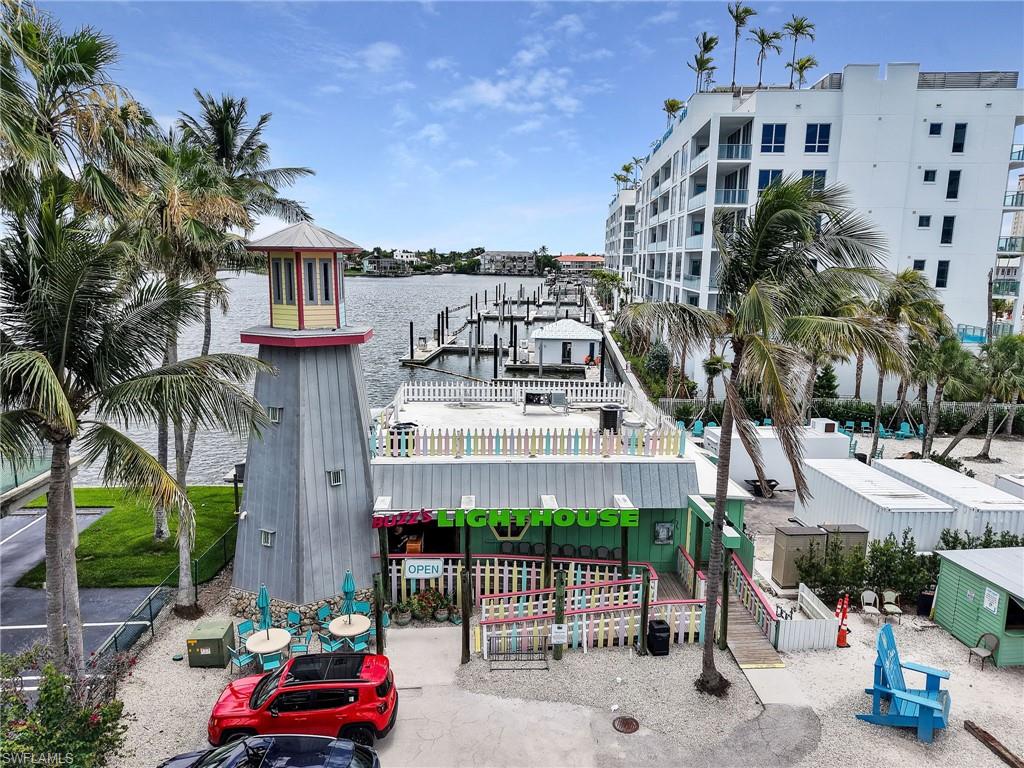 VANDERBILT PALMS - Residential Lease