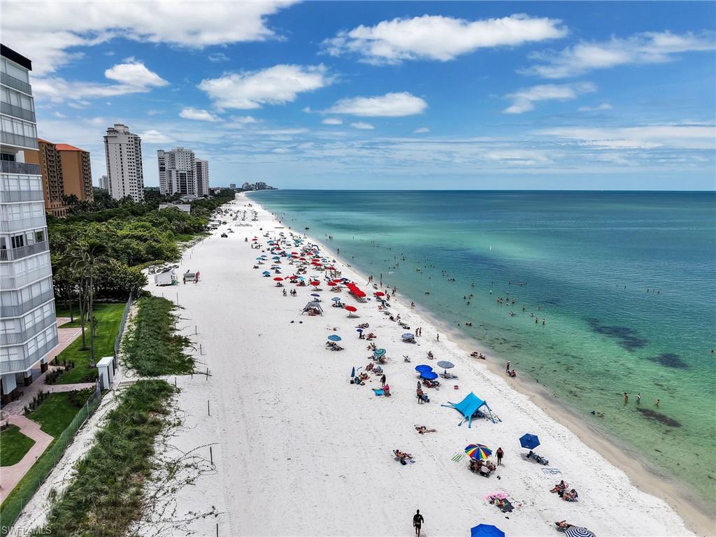 VANDERBILT PALMS - Residential Lease