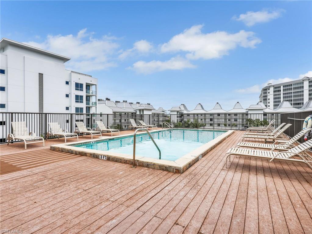 VANDERBILT PALMS - Residential Lease