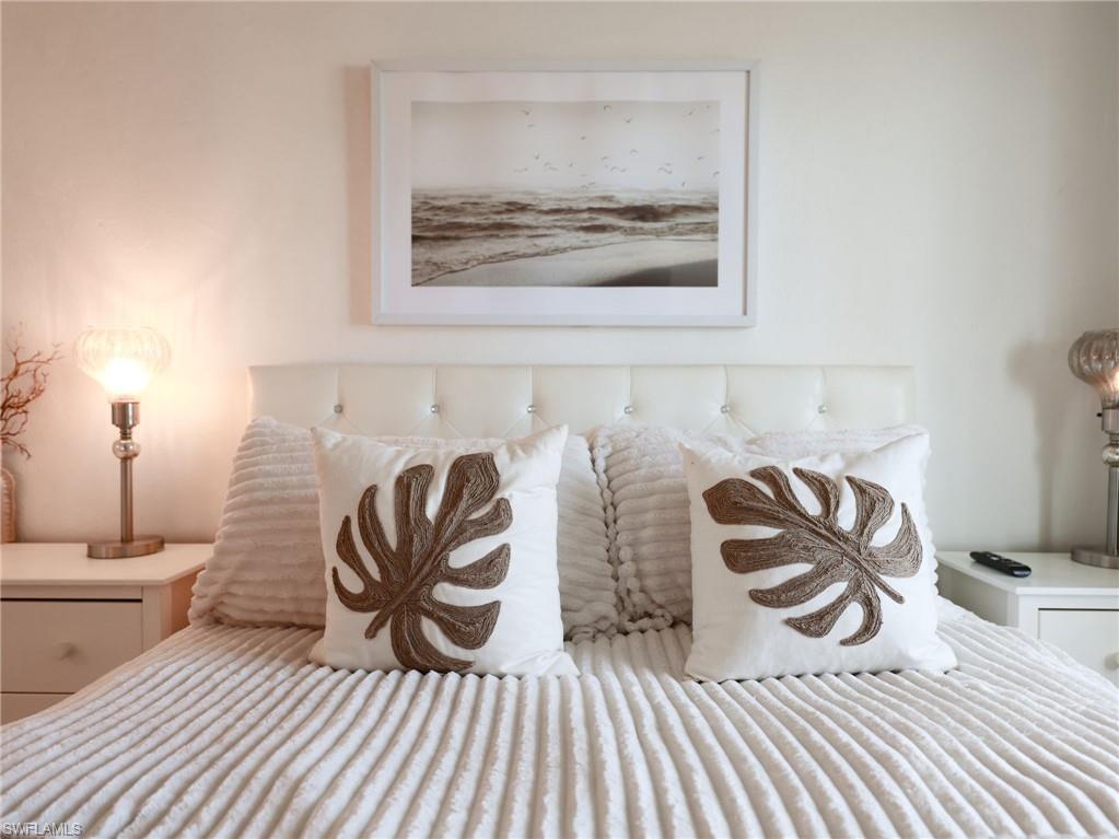 VANDERBILT PALMS - Residential Lease