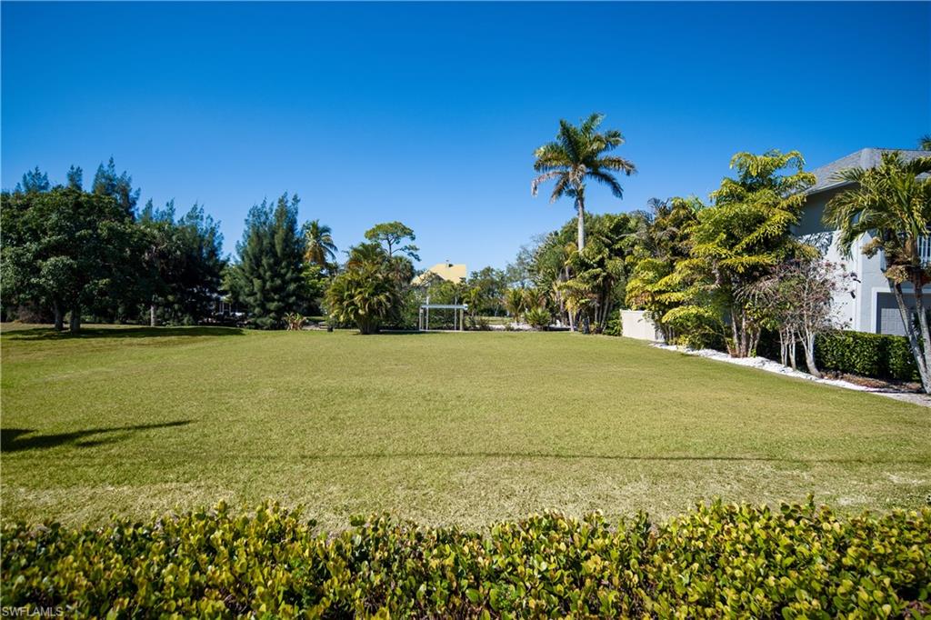 BONITA FARMS - Land