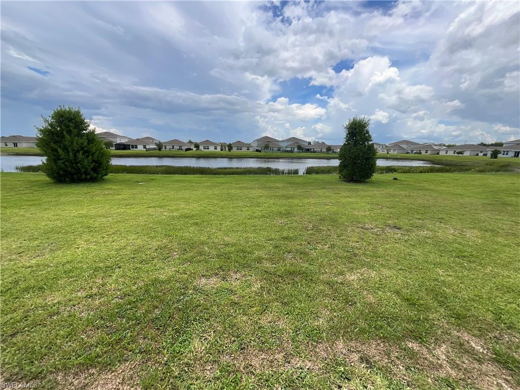 SAVANNA LAKES - Residential Lease