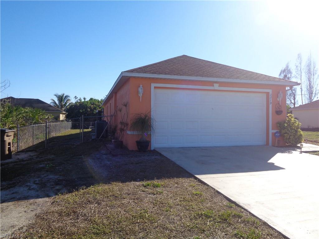 LEHIGH ACRES - Residential