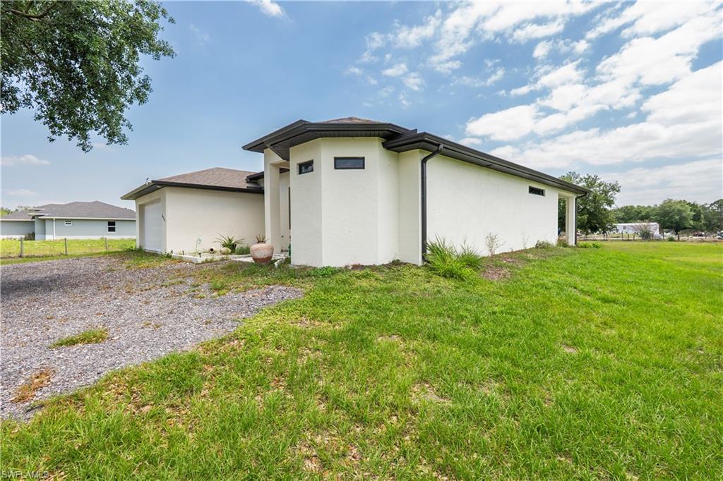MONTURA RANCH ESTATES - Residential