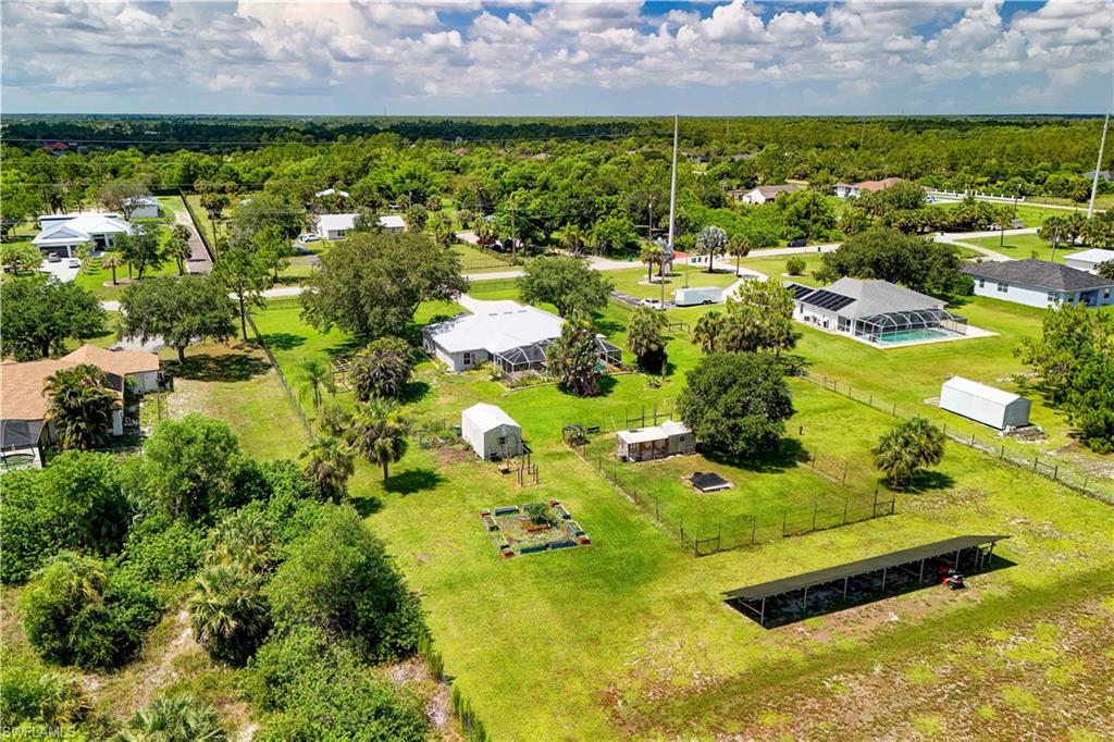 GOLDEN GATE ESTATES - Residential