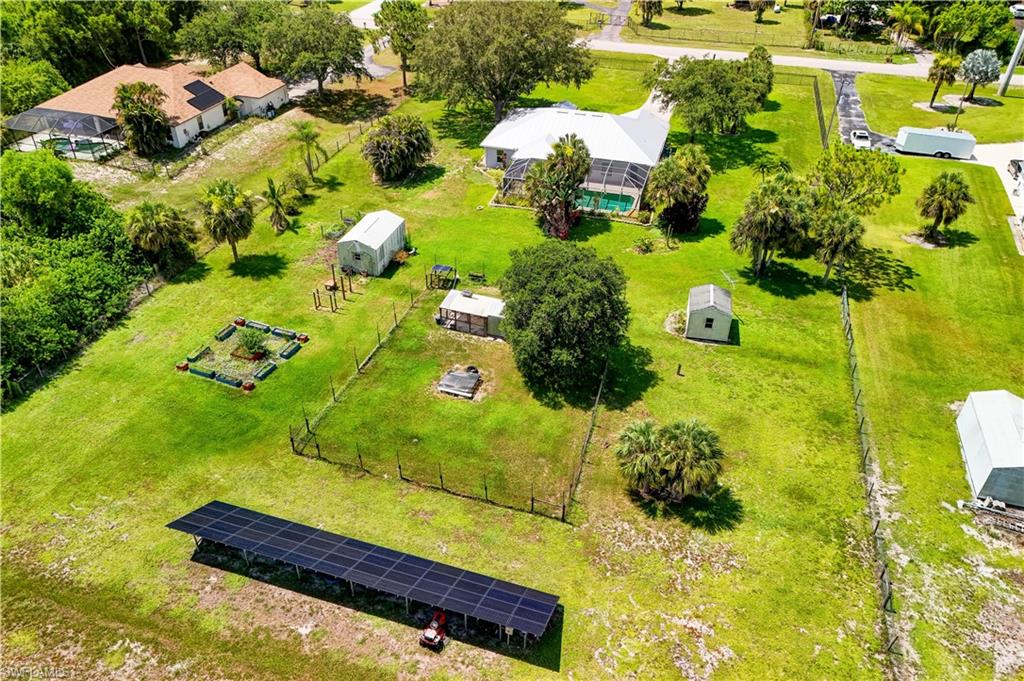 GOLDEN GATE ESTATES - Residential