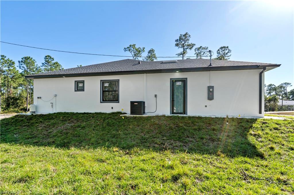 LEHIGH ACRES - Residential