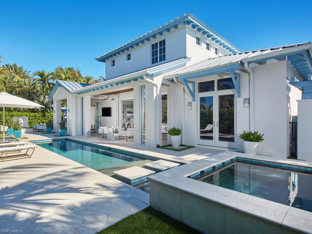 OLDE NAPLES - Residential